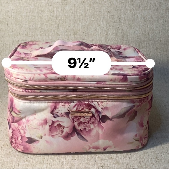 🌸 SOPHIA JOY BY Conair is a beauty brand that aims to provide fun a🌸#Sophia - Picture 12 of 15